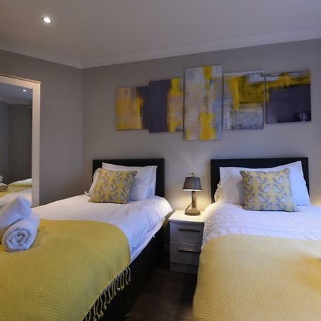 Royal Mile Apartment Edinburgh Exterior photo