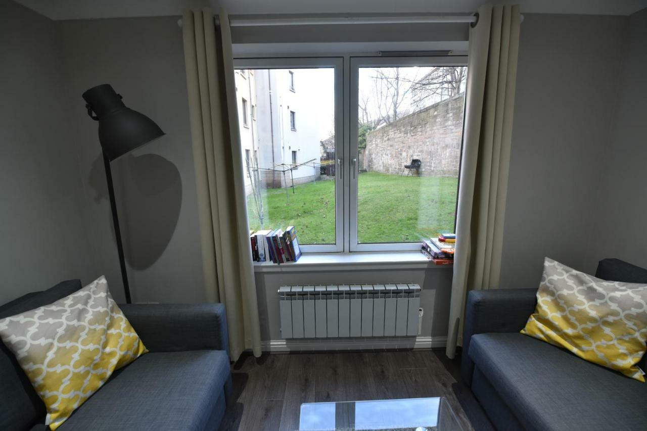 Royal Mile Apartment Edinburgh Exterior photo